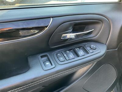 2019 Dodge Grand Caravan SXT   - Photo 25 - Acton, MA 01720