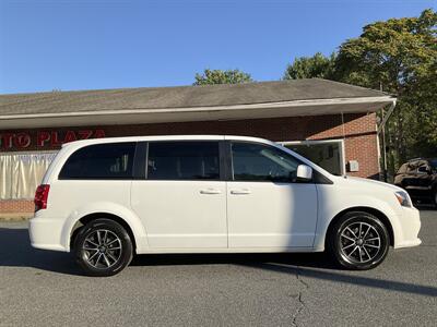 2019 Dodge Grand Caravan SXT   - Photo 4 - Acton, MA 01720