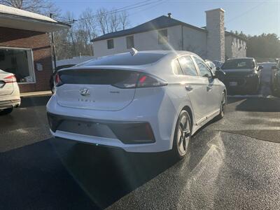 2021 Hyundai IONIQ Hybrid SEL - Photo 5 - Acton, MA 01720