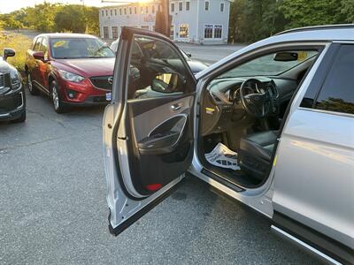2017 Hyundai SANTA FE Limited Ultimate - Photo 21 - Acton, MA 01720