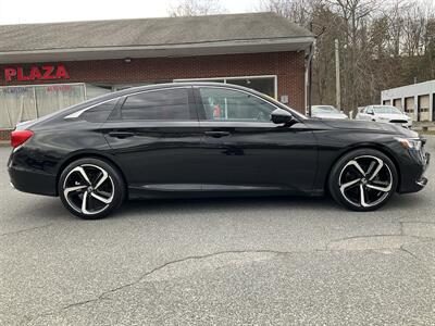 2021 Honda Accord Sport - Photo 4 - Acton, MA 01720