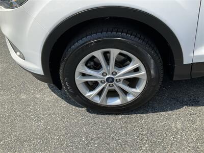 2019 Ford Escape SEL   - Photo 9 - Acton, MA 01720