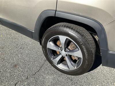 2019 Jeep Cherokee Limited - Photo 10 - Acton, MA 01720