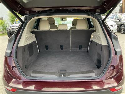 2019 Lincoln MKC Select   - Photo 9 - Acton, MA 01720