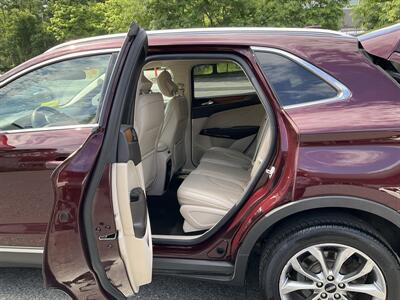 2019 Lincoln MKC Select   - Photo 11 - Acton, MA 01720