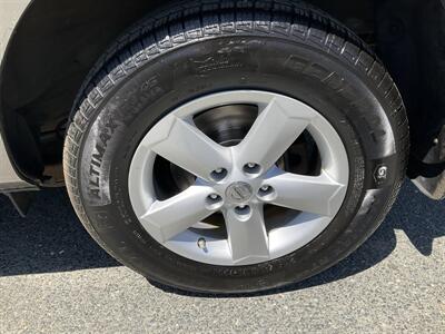 2013 Nissan Rogue SV   - Photo 9 - Acton, MA 01720