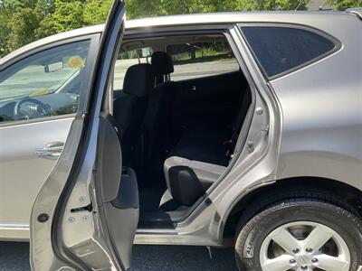 2013 Nissan Rogue SV   - Photo 13 - Acton, MA 01720