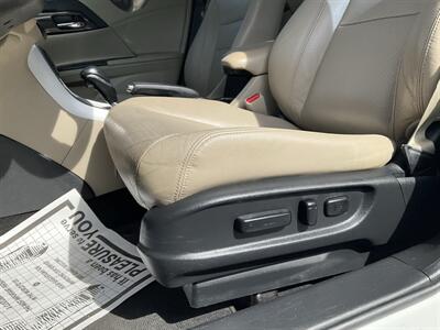 2016 Honda Accord EX-L   - Photo 21 - Acton, MA 01720