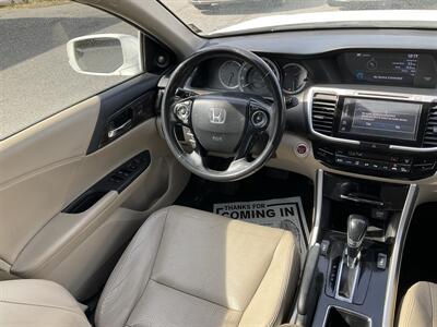 2016 Honda Accord EX-L   - Photo 17 - Acton, MA 01720