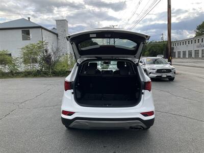2018 Hyundai SANTA FE Sport 2.4L - Photo 12 - Acton, MA 01720