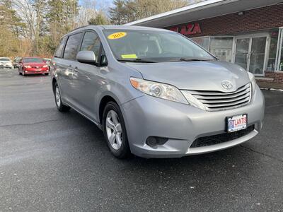 2015 Toyota Sienna LE 8-Passenger   - Photo 3 - Acton, MA 01720