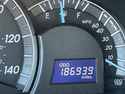 2012 Toyota Camry SE   - Photo 20 - Acton, MA 01720