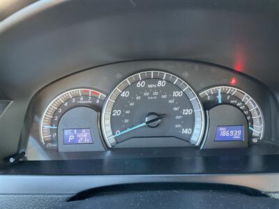 2012 Toyota Camry SE   - Photo 19 - Acton, MA 01720