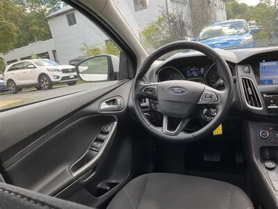 2018 Ford Focus SEL   - Photo 14 - Acton, MA 01720