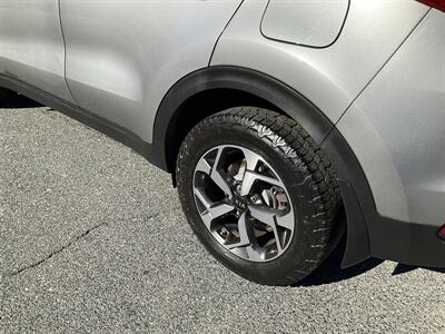 2020 Kia Sportage LX   - Photo 10 - Acton, MA 01720