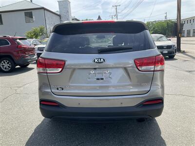 2017 Kia Sorento LX   - Photo 6 - Acton, MA 01720