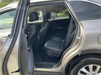 2017 Kia Sorento LX   - Photo 13 - Acton, MA 01720