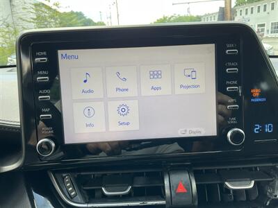 2019 Toyota C-HR LE - Photo 18 - Acton, MA 01720