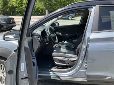 2019 Hyundai KONA SEL - Photo 16 - Acton, MA 01720