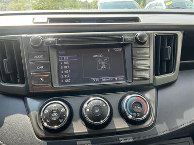 2015 Toyota RAV4 LE - Photo 19 - Acton, MA 01720