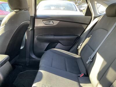 2021 Kia Forte LXS - Photo 15 - Acton, MA 01720
