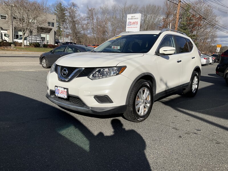 2016 Nissan Rogue SV