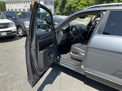 2019 Volkswagen Atlas V6 SEL 4Motion   - Photo 22 - Acton, MA 01720