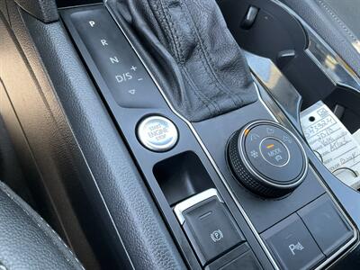 2019 Volkswagen Atlas V6 SEL 4Motion   - Photo 29 - Acton, MA 01720