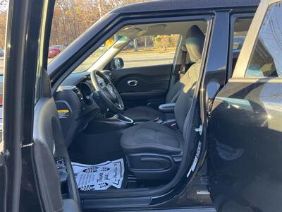 2016 Kia Soul   - Photo 13 - Acton, MA 01720