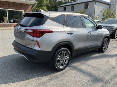 2021 Kia Seltos LX   - Photo 5 - Acton, MA 01720