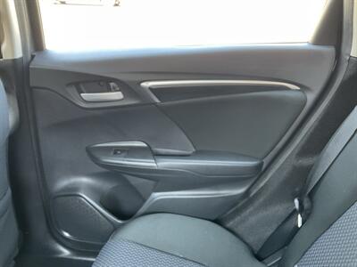 2018 Honda Fit LX   - Photo 17 - Acton, MA 01720