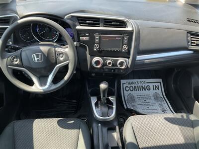 2018 Honda Fit LX   - Photo 18 - Acton, MA 01720