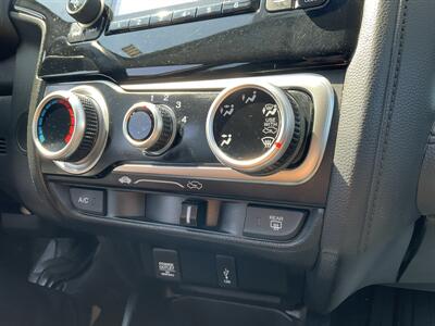 2018 Honda Fit LX   - Photo 33 - Acton, MA 01720