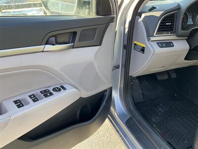 2017 Hyundai ELANTRA Limited   - Photo 14 - Acton, MA 01720