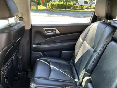 2017 Nissan Pathfinder SL - Photo 19 - Acton, MA 01720