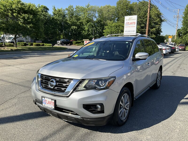 2017 Nissan Pathfinder SL   - Photo 1 - Acton, MA 01720