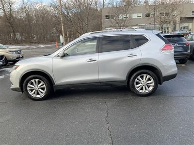 2015 Nissan Rogue SV   - Photo 8 - Acton, MA 01720