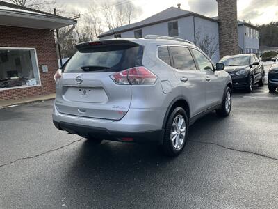 2015 Nissan Rogue SV   - Photo 5 - Acton, MA 01720