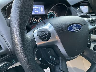 2012 Ford Focus SE   - Photo 23 - Acton, MA 01720