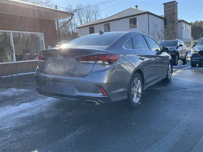 2019 Hyundai SONATA SEL   - Photo 5 - Acton, MA 01720