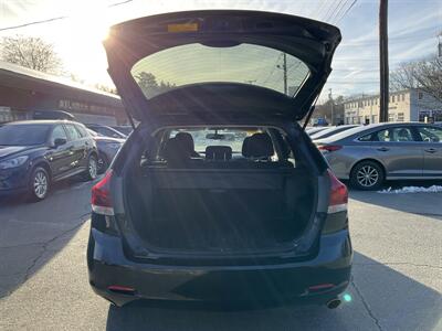 2013 Toyota Venza LE - Photo 10 - Acton, MA 01720