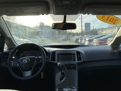 2013 Toyota Venza LE - Photo 16 - Acton, MA 01720