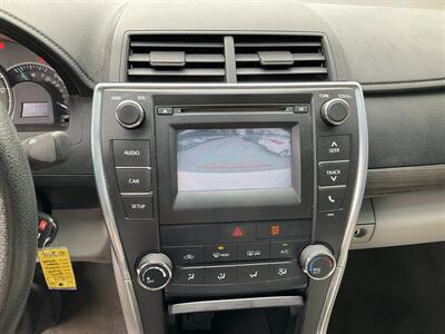 2015 Toyota Camry LE   - Photo 30 - Acton, MA 01720