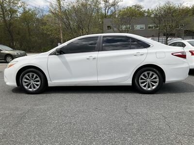 2015 Toyota Camry LE   - Photo 8 - Acton, MA 01720