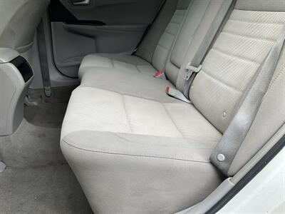 2015 Toyota Camry LE   - Photo 14 - Acton, MA 01720