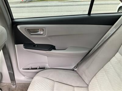 2015 Toyota Camry LE   - Photo 15 - Acton, MA 01720