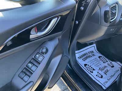 2016 Mazda Mazda3 i Sport   - Photo 13 - Acton, MA 01720