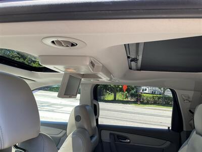 2014 Chevrolet Traverse LT - Photo 17 - Acton, MA 01720
