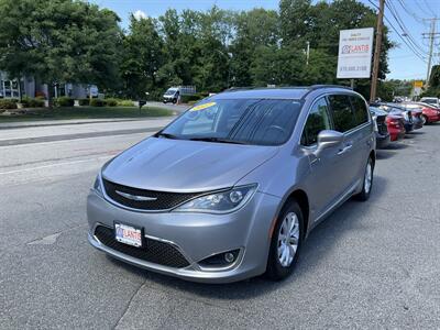 2017 Chrysler Pacifica Touring-L - Photo 1 - Acton, MA 01720