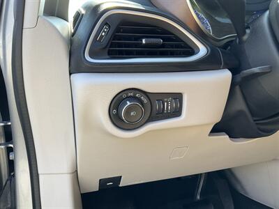 2017 Chrysler Pacifica Touring-L - Photo 24 - Acton, MA 01720